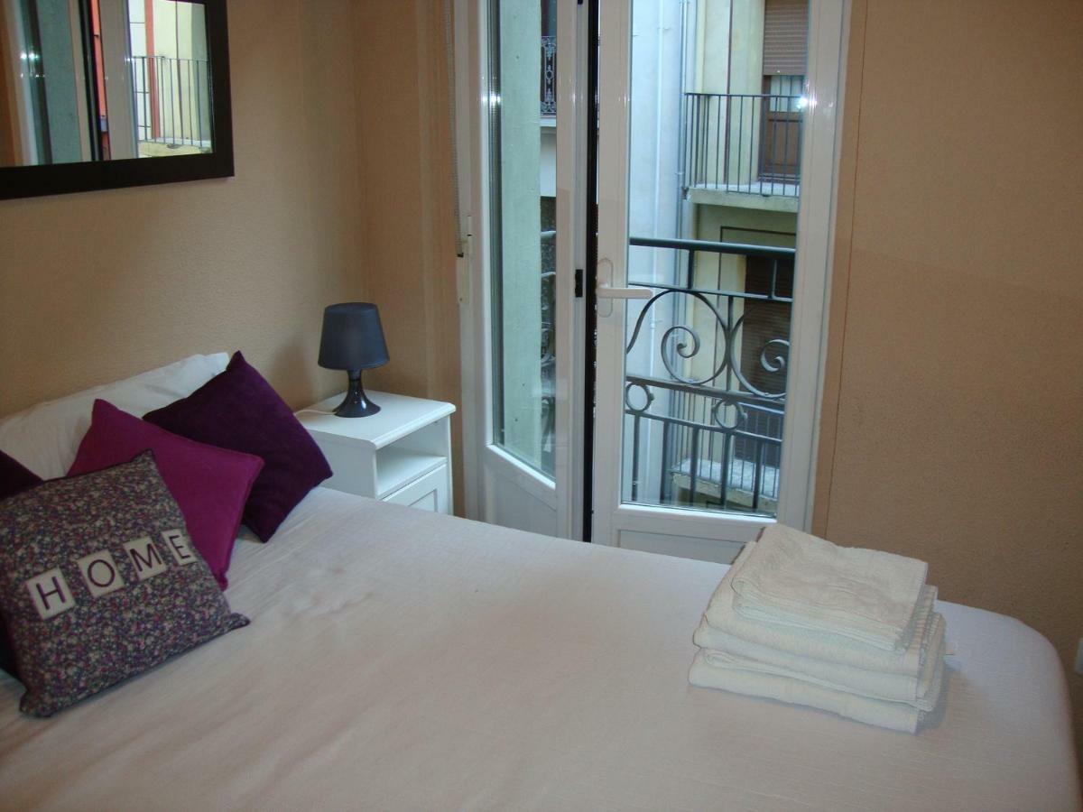 Balcon Curva De Estafeta - Centro Appartement Pamplona Buitenkant foto