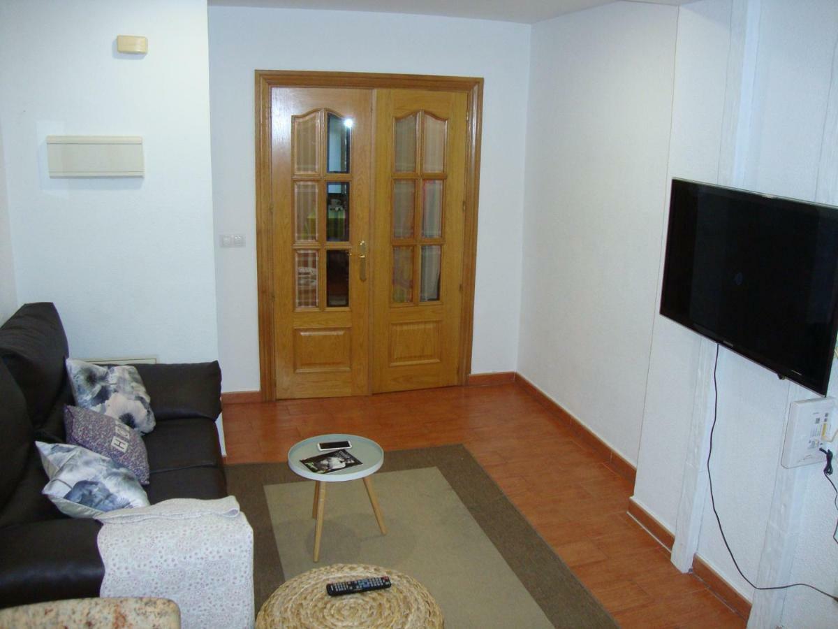 Balcon Curva De Estafeta - Centro Appartement Pamplona Buitenkant foto